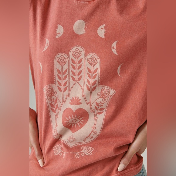 NWT Lucky Brand Hamsa Moons Classic Crew Tee - Picture 3 of 10